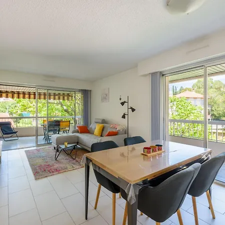 Apartmán Lovely Cosy Nest Close To The Centre Of Cannes